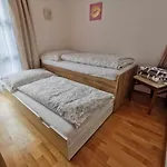 Sisipark Apartment